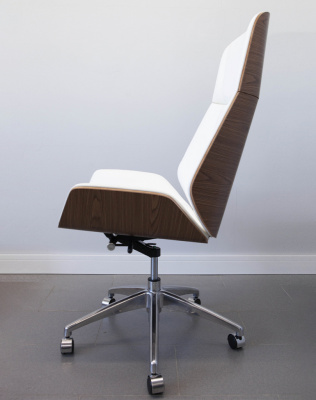 Кресло из натуральной кожи, каркас дерево арт. FX-BC06 - купить в Железногорске. Цена 34 820.52 руб.