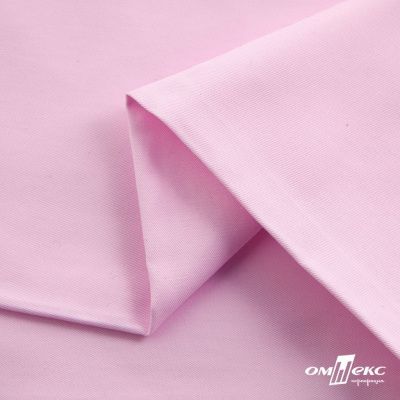 Ткань сорочечная Альто, 115 г/м2, 58% пэ,42% хл, окрашенный, шир.150 см, цв. 2-розовый (арт.101) - купить в Железногорске. Цена 306.69 руб.